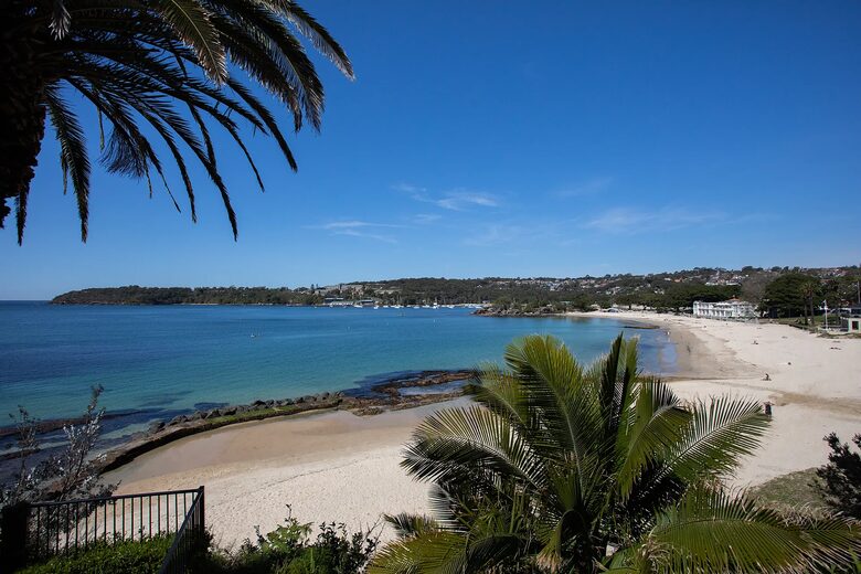 Harbourfront Living Steps from Balmoral Beach - Sydney, Australia