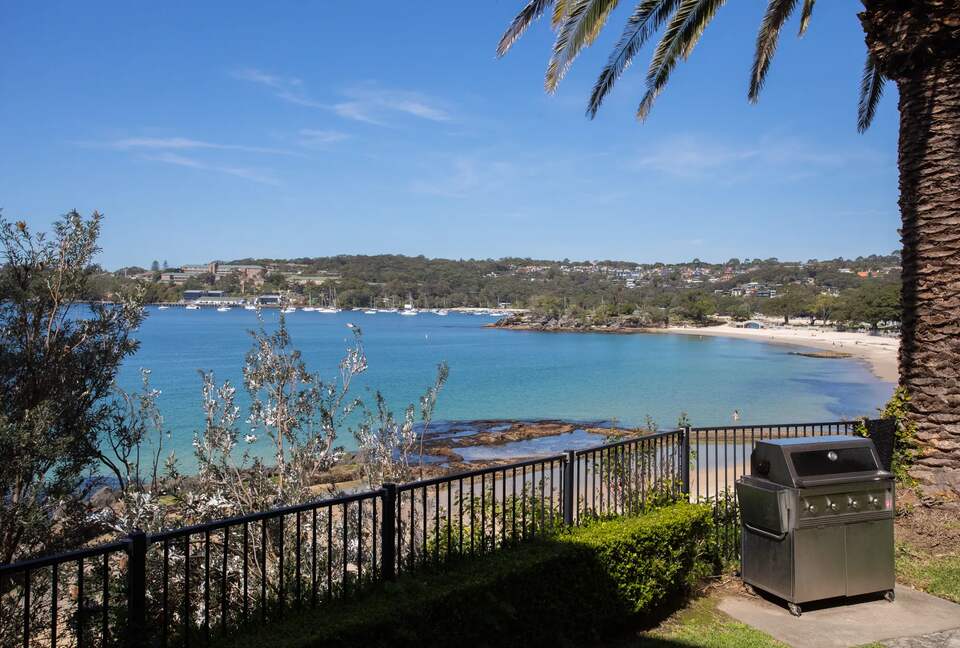 Harbourfront Living Steps from Balmoral Beach - Sydney, Australia