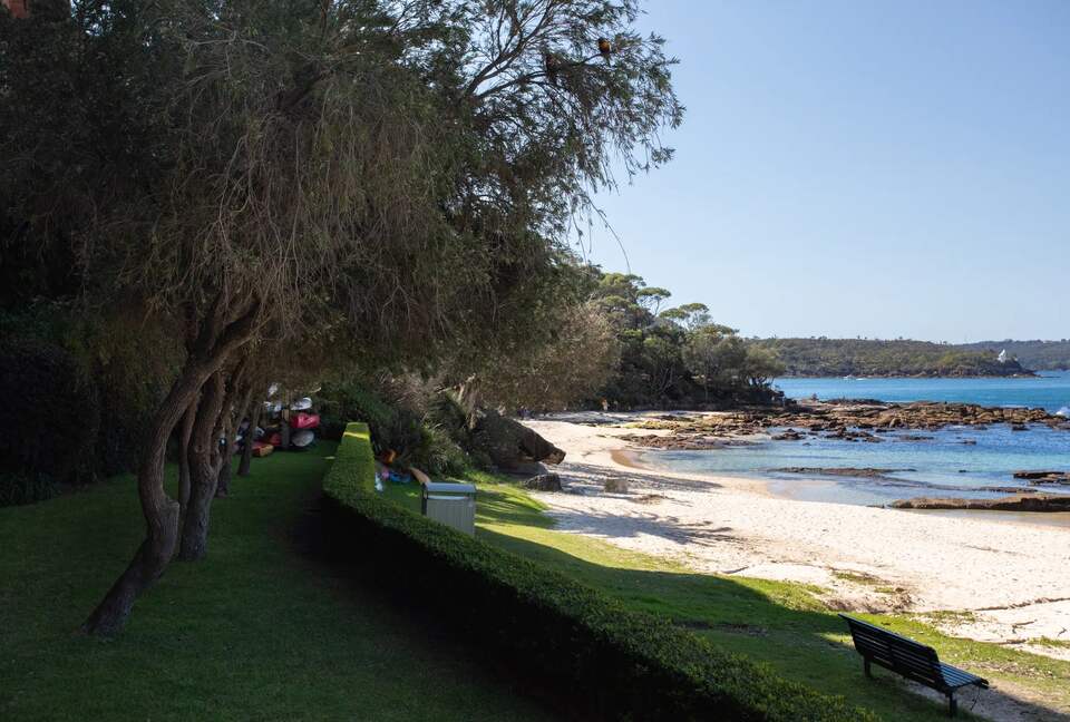 Harbourfront Living Steps from Balmoral Beach - Sydney, Australia