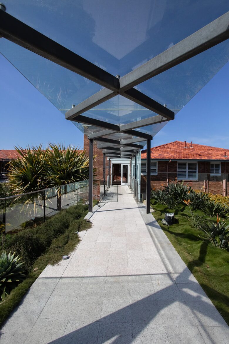 Harbourfront Living Steps from Balmoral Beach - Sydney, Australia