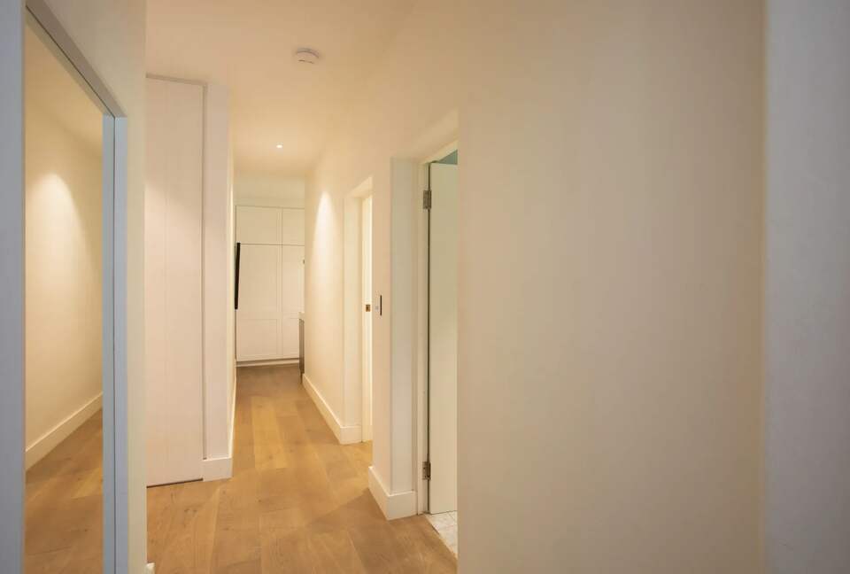 Harbourfront Living Steps from Balmoral Beach - Sydney, Australia