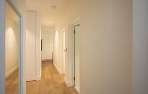 Harbourfront Living Steps from Balmoral Beach - Sydney, Australia