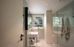 Harbourfront Living Steps from Balmoral Beach - Sydney, Australia