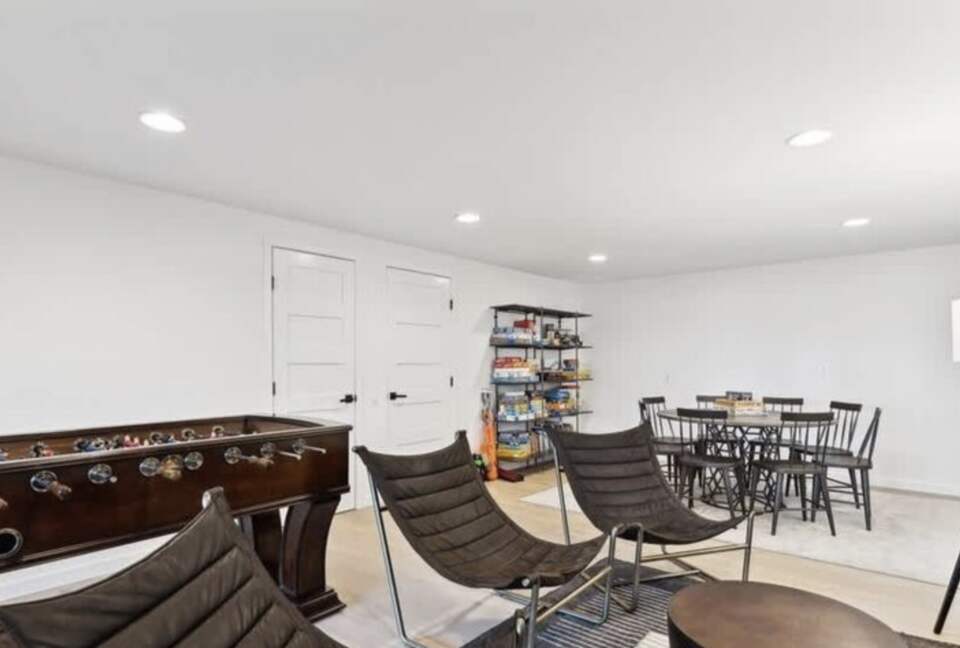 Private Flathead Lakefront Estate with Dock, Hot Tub & Panoramic Mountain Views - Rollins, Montana