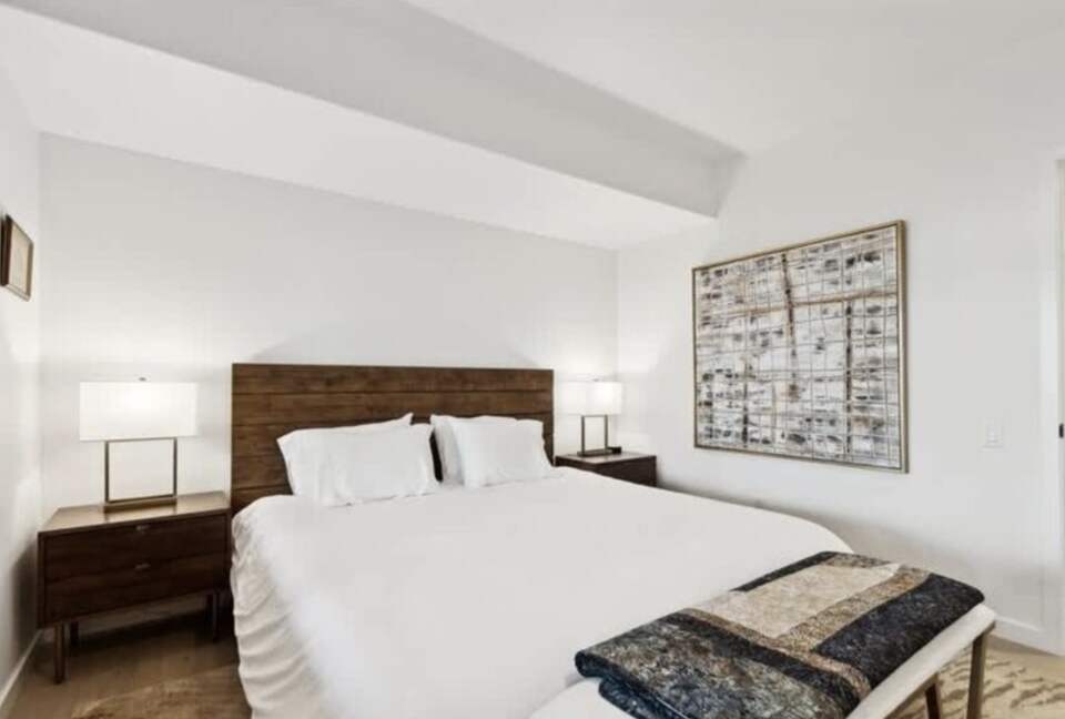 Private Flathead Lakefront Estate with Dock, Hot Tub & Panoramic Mountain Views - Rollins, Montana