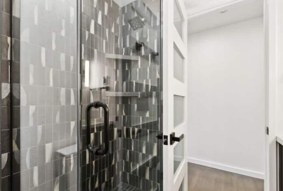 Private Flathead Lakefront Estate with Dock, Hot Tub & Panoramic Mountain Views - Rollins, Montana