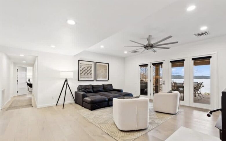 Private Flathead Lakefront Estate with Dock, Hot Tub & Panoramic Mountain Views - Rollins, Montana