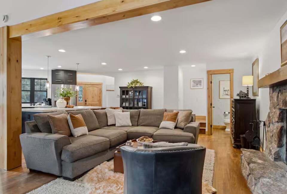 Avon Alpine Escape | Hot Tub · Trails · Ski Access - Avon, Colorado