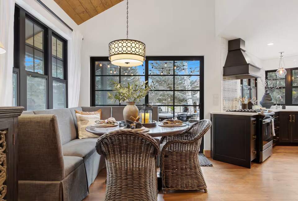 Avon Alpine Escape | Hot Tub · Trails · Ski Access - Avon, Colorado