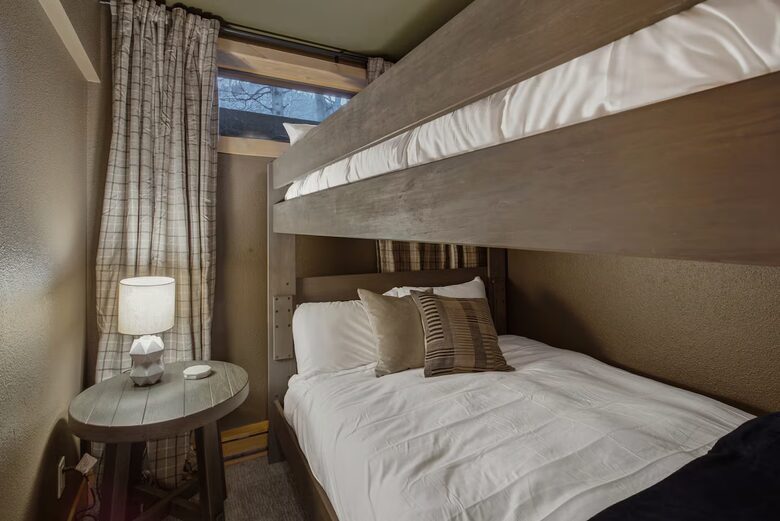 Avon Alpine Escape | Hot Tub · Trails · Ski Access - Avon, Colorado