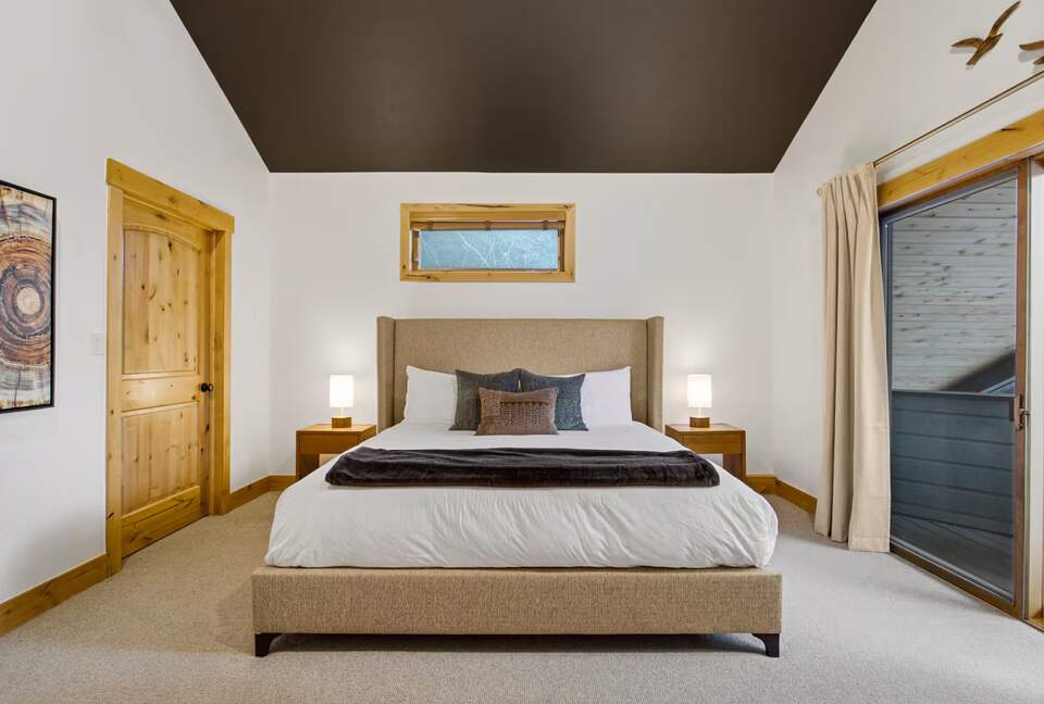 Avon Alpine Escape | Hot Tub · Trails · Ski Access - Avon, Colorado