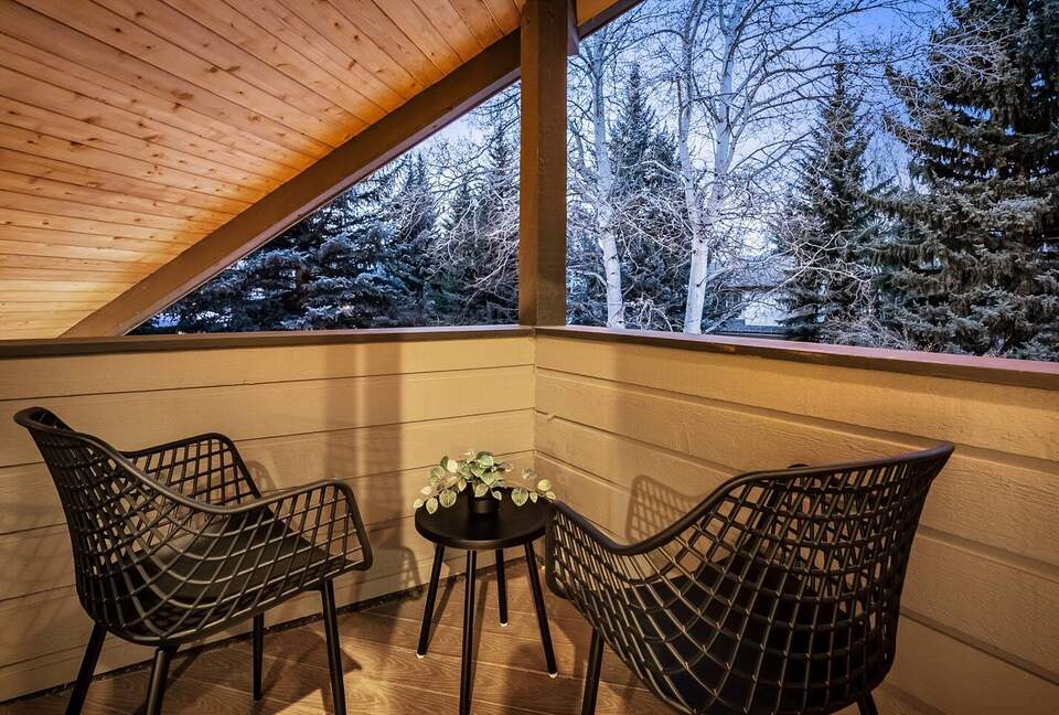 Avon Alpine Escape | Hot Tub · Trails · Ski Access - Avon, Colorado