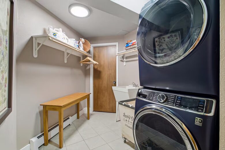 Avon Alpine Escape | Hot Tub · Trails · Ski Access - Avon, Colorado