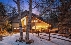 Avon Alpine Escape | Hot Tub · Trails · Ski Access - Avon, Colorado