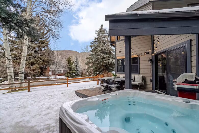 Avon Alpine Escape | Hot Tub · Trails · Ski Access - Avon, Colorado