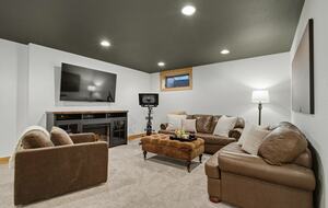 Avon Alpine Escape | Hot Tub · Trails · Ski Access - Avon, Colorado