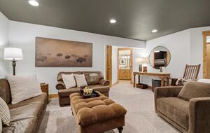 Avon Alpine Escape | Hot Tub · Trails · Ski Access - Avon, Colorado