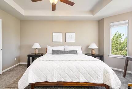 Canal Trail Retreat | Hot Tub & Deck Near Downtown Bend - Bend, Oregon