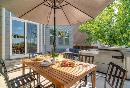 Canal Trail Retreat | Hot Tub & Deck Near Downtown Bend - Bend, Oregon