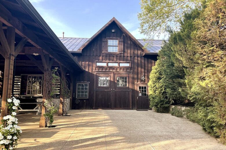 Soulful Delaplane Retreat on 44 Private Acres - Delaplane, Virginia