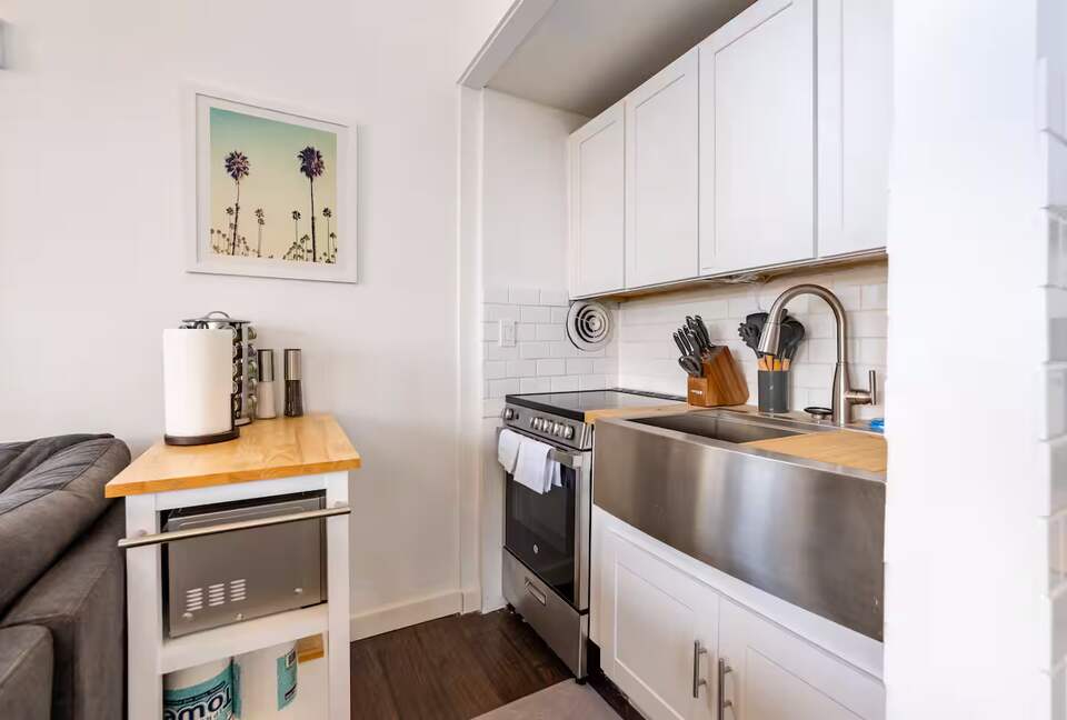 Desert Peak Studio | Indian Wells Mountain Views - Indian Wells, California