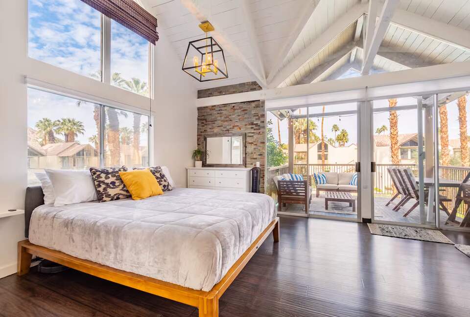 Desert Peak Studio | Indian Wells Mountain Views - Indian Wells, California