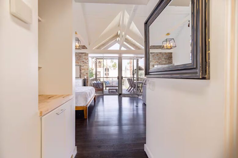 Desert Peak Studio | Indian Wells Mountain Views - Indian Wells, California