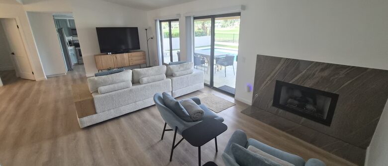 Fairway Living with Private Guest Casita - Palm Desert, California