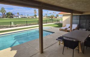 Fairway Living with Private Guest Casita - Palm Desert, California