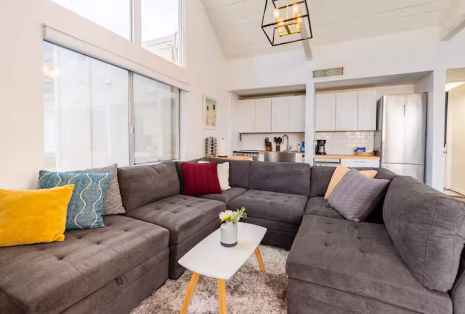 Desert Peak Studio | Indian Wells Mountain Views - Indian Wells, California