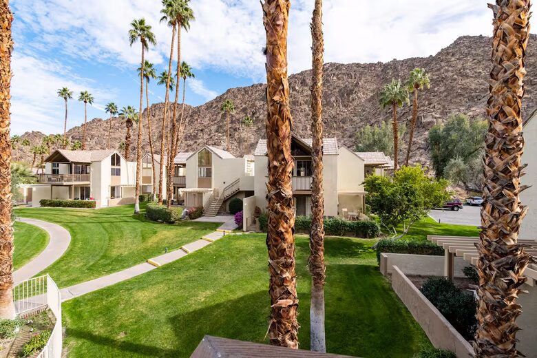 Desert Peak Studio | Indian Wells Mountain Views - Indian Wells, California