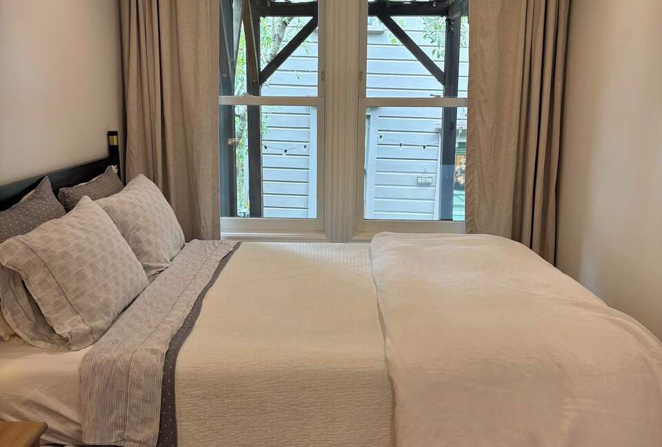 Designer Cottage Suite in the Heart of Noe Valley - San Francisco, California