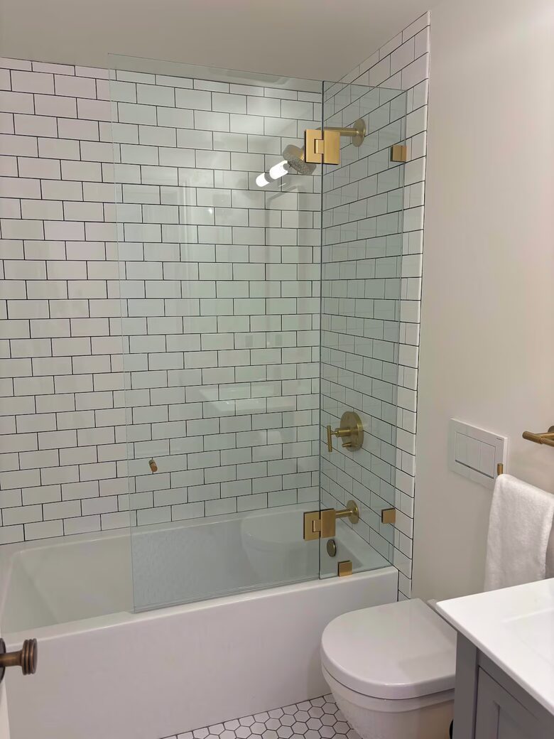 Designer Cottage Suite in the Heart of Noe Valley - San Francisco, California