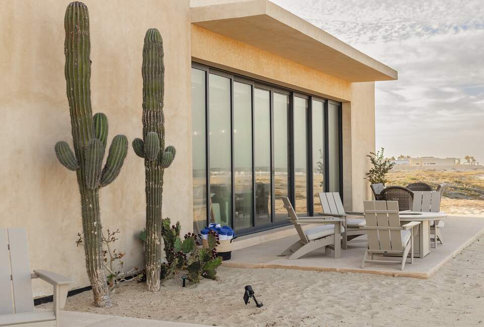 Sea of Cortez Design Retreat | Absolute Beachfront - La Ribera, Mexico