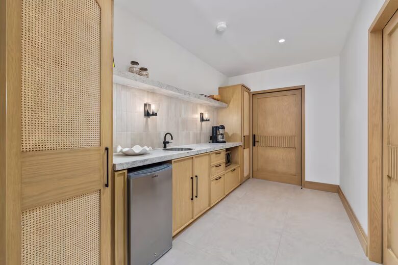 La Maraca | Pedregal’s Grand Oceanfront Sanctuary | Private Sushi & Spa - Cabo San Lucas, Mexico