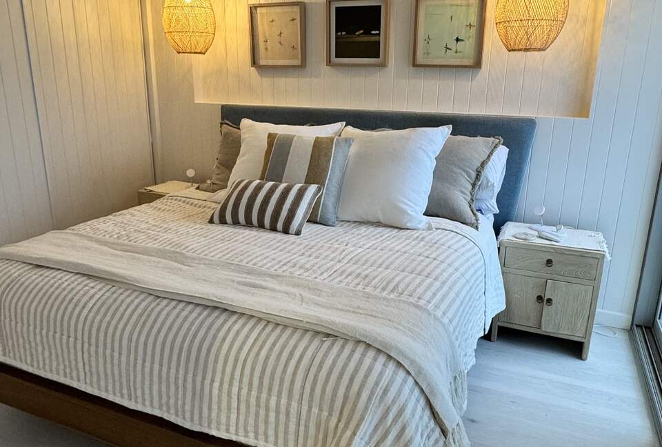 Pacific Ocean Views Beside Burleigh Head National Park - Gold Coast, Australia