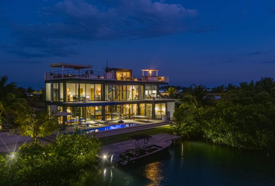 Casa Balam | Waterfront Villa with Boat, 40ft Pool & Rooftop Bar - Placencia, Belize