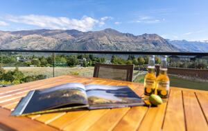 Breathtaking Lake Wanaka and Southern Alps Panorama Above Town - Wānaka, New Zealand