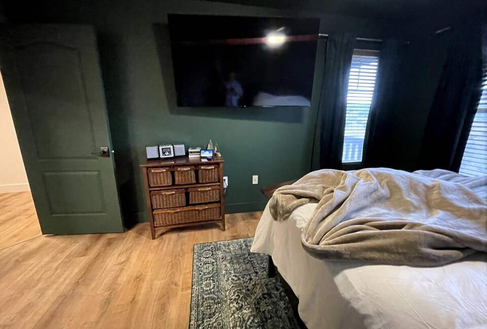 Walk to Deer Valley Gondola with Year Round Hot Tub and Resort Amenities - Heber, Utah