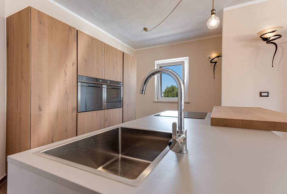 Well-Appointed Saturnia Villa with Valley Views - Saturnia, Italy