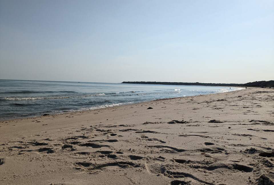 Charming Hydrangea Cottage in Osterville Village near Beaches - Osterville, Massachusetts