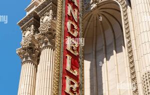 Glass-Walled DTLA Corner Loft with Skyline Views - Los Angeles, California