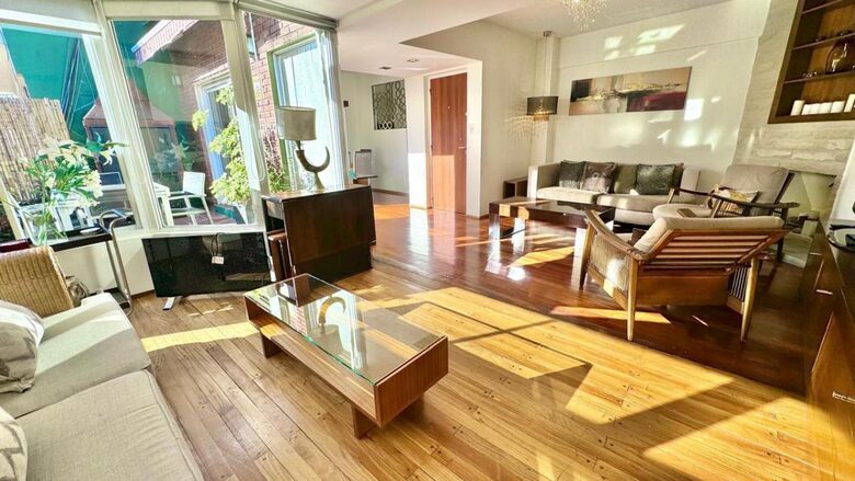 Casa Larrea - Buenos Aires, Argentina