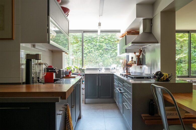 Secluded Garden Living in Santiago‘s Most Desirable Enclave - Vitacura, Chile