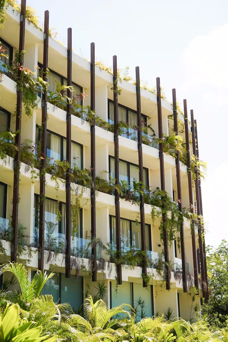 La Veleta Jungle Escape with Rooftop Views - Tulum, Mexico