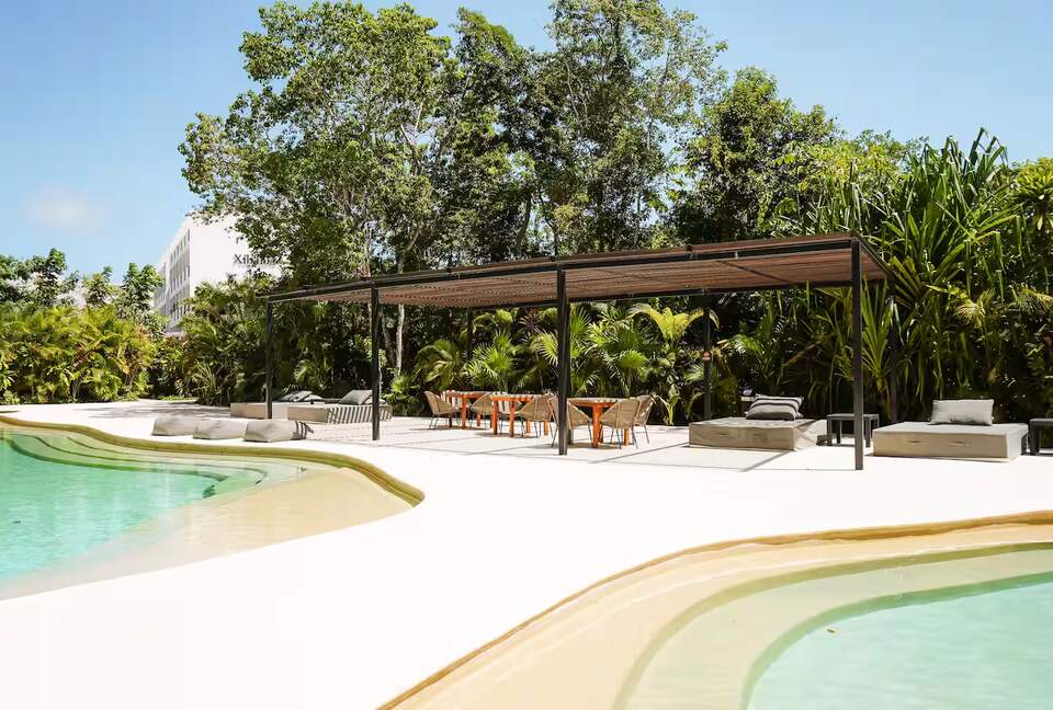 La Veleta Jungle Escape with Rooftop Views - Tulum, Mexico