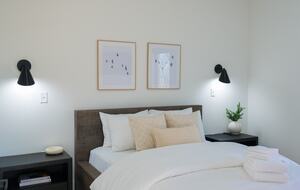 Afton Mountain Retreat with Hot Tub & Views - Afton, Virginia