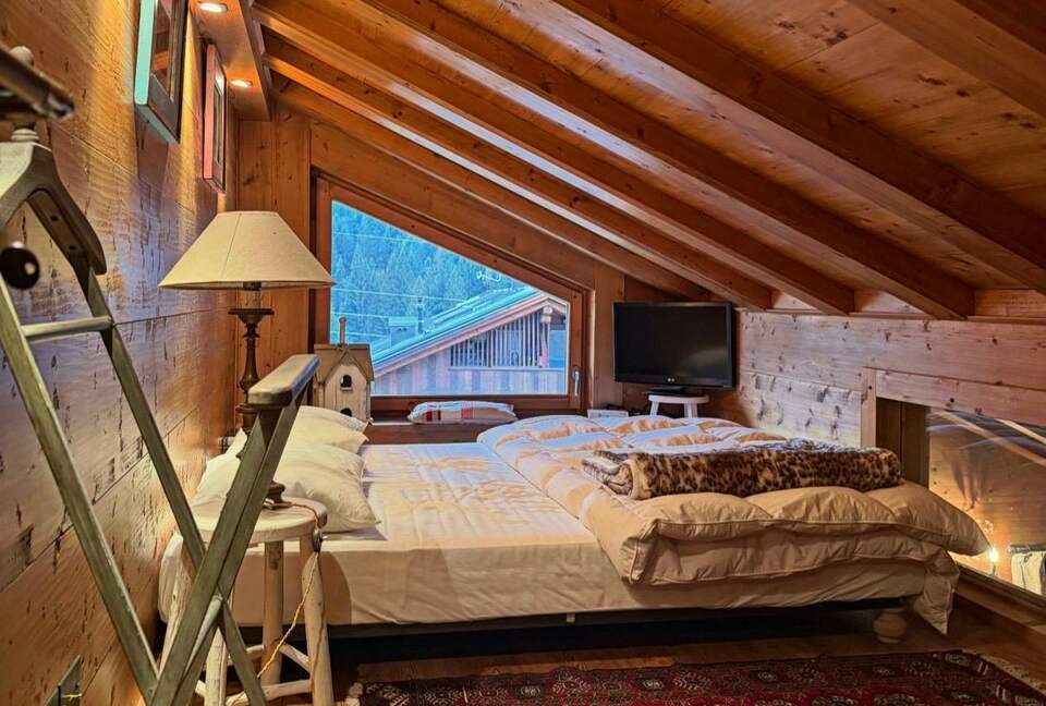 A Tasteful Alpine Apartment near Cortina d'Ampezzo - San Vito di Cadore, Italy