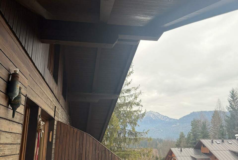 A Tasteful Alpine Apartment near Cortina d'Ampezzo - San Vito di Cadore, Italy