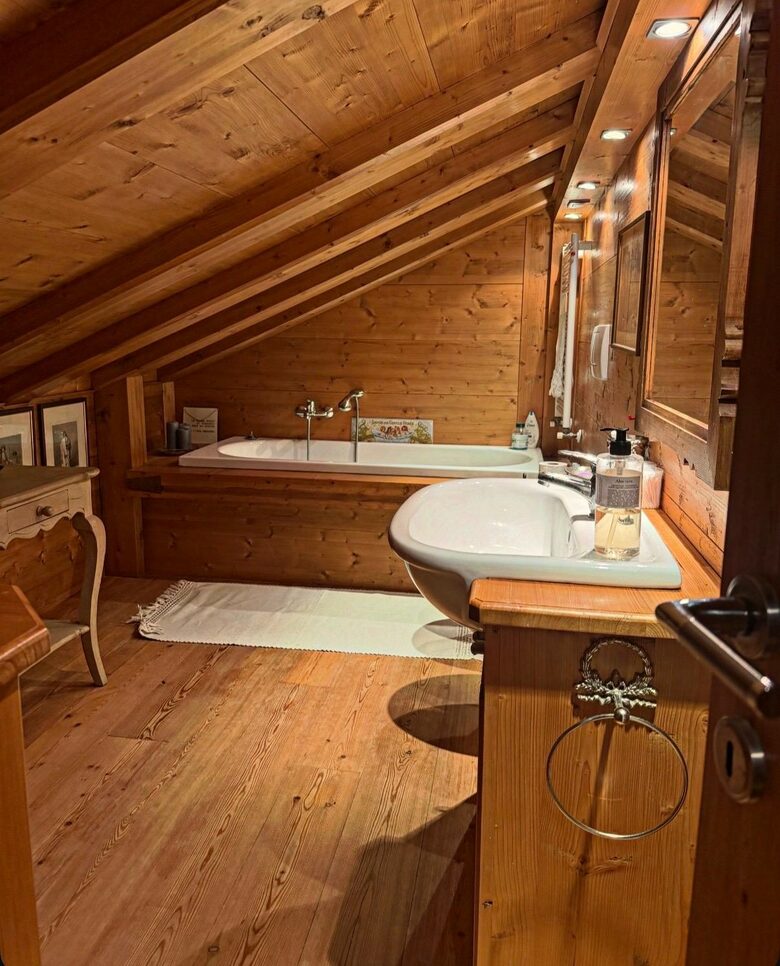 A Tasteful Alpine Apartment near Cortina d'Ampezzo - San Vito di Cadore, Italy